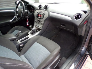 Ford Mondeo IV Kombi 2.0 Duratorq TDCi DPF 140KM 2009 Ford Mondeo KLIMATRONIC, zdjęcie 25