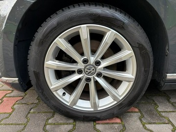 Volkswagen Passat B8 Variant 1.4 TSI BlueMotion Technology ACT 150KM 2017 Volkswagen Passat Variant 1.4 TSI 150 KM Highline, zdjęcie 31