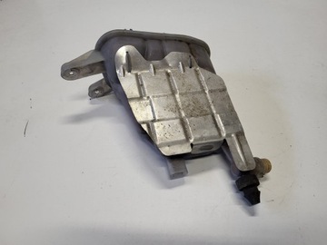 AUDI A4 A5 8K NÁDOBKA VYROVNÁVACÍ 8K0121405A