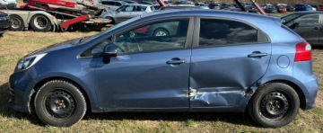 Kia Rio III Hatchback 5d Facelifting 1.2 DOHC CVVT 84KM 2016 Kia Rio 1.25 benzyna, lekko uszkodzony, zdjęcie 4
