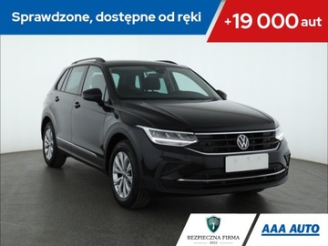 Volkswagen Tiguan II SUV Facelifting 1.5 TSI 150KM 2022 VW Tiguan 1.5 TSI, Salon Polska, Serwis ASO, DSG