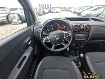 Dacia Dokker Mikrovan Facelifting 1.2 TCe 115KM 2017 Dacia Dokker Nawigacja Czujniki Parkowania Hak 5-osobowy 1.2 Benzyna, zdjęcie 15