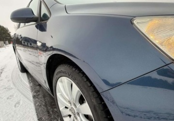 Opel Astra J Hatchback 5d 1.6 Twinport ECOTEC 115KM 2010 Opel Astra Opel Astra 1.6 Innovation 1.6 Benzyna 115KM, zdjęcie 13