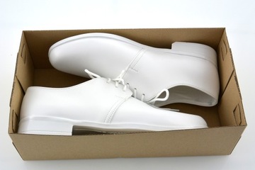 ОЧЕНЬ БЕЛЫЕ ТУФЛИ ДЛЯ ПРИЧАСАНИЯ ДЛЯ МАЛЬЧИКОВ, размер PL 28