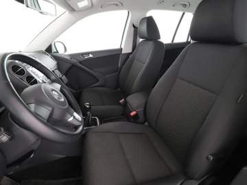 Volkswagen Tiguan I SUV Facelifting 1.4 TSI BlueMotion 122KM 2014 Volkswagen Tiguan navi klima auto grzane fotele, zdjęcie 12