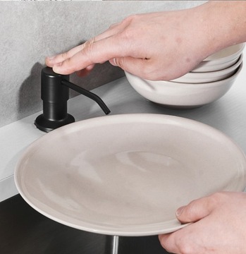 ЕМКОСТЬ Дозатор для черного мыла