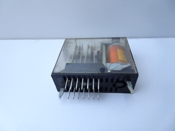 PRZEKAZNIK RELOG 2RH30 2 RH 30 220V EAW VEB DDR TGL 26047 IP40