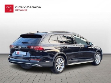 Volkswagen Golf VIII Alltrack 2.0 TDI 200KM 2022 Volkswagen Golf Alltr. 4Mot. ASO 2.0TSI 200KM bezwypadkowy pakiety panoram, zdjęcie 4