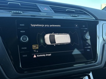 Volkswagen Touran III 1.8 TSI 180KM 2018 Volkswagen Touran Panorama! LED! Duży ekran! Nawig, zdjęcie 28