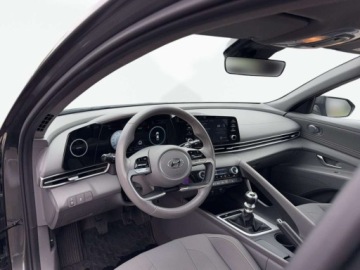 Hyundai Elantra VII Sedan 1.6 MPI 123KM 2021 Hyundai Elantra Salon Pl, FV23, Kamera cofania, App connect. 1.6 Benzyna, zdjęcie 8