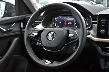Skoda Kamiq Crossover 1.5 TSI 150KM 2022 Škoda Kamiq Skoda Kamiq Bezwypadkowy / Salon, zdjęcie 17