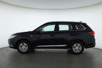 Mitsubishi Outlander III SUV Facelifting 2017 2.0 150KM 2017 Mitsubishi Outlander 2.0, Salon Polska, Klima, zdjęcie 2