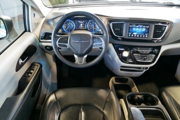 Chrysler Pacifica II 2020 Chrysler Pacifica Touring L 3.6L Pentastar V6 287KM StowN Go S Kamera 7os, zdjęcie 13