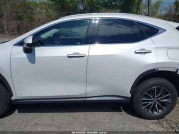 Lexus NX II 2022 Lexus NX 350 Premium 2022 2.4l 2.4 Benzyna 275KM, zdjęcie 2