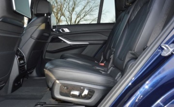 BMW X7 SUV M 3.0 M50d 400KM 2020 BMW X7 M50D 400 KM Led M Pakiet Ambiente Head Up Navi 360 Hak Salon PL 3.0, zdjęcie 16