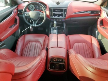 Maserati Levante 2022 Maserati Levante Modena 2022 3.0l 3.0 Benzyna 424KM, zdjęcie 8