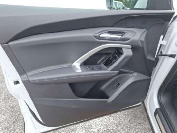 Audi Q5 II SUV Facelifting 2.0 40 TFSI MHEV 204KM 2025 Audi Q5 40 TFSI Quattro S tronic HAK Ambiente FV VAT 23 2.0 Benzyna, zdjęcie 5