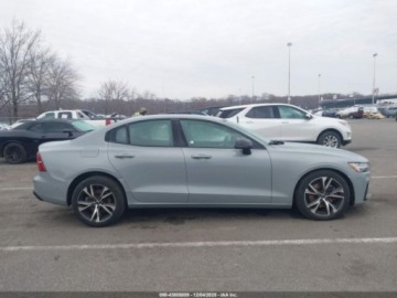 Volvo S60 III 2024 Volvo S60 2024 Volvo S60 B5 FWD Plus Dark Theme 2.0 Benzyna 247KM, zdjęcie 7