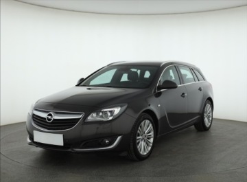 Opel Insignia I Sports Tourer Facelifting 2.0 CDTI BiTurbo ECOTEC 195KM 2015 Opel Insignia 2.0 BiTurbo CDTI, Salon Polska, zdjęcie 1
