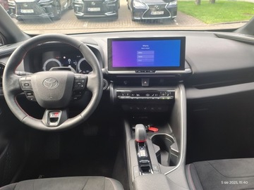 Toyota C-HR II SUV 2.0 Hybrid Dynamic Force 197KM 2024 Toyota C-HR 2.0 Hybrid GR Sport GR_SPORT 2.0 Hybri, zdjęcie 5