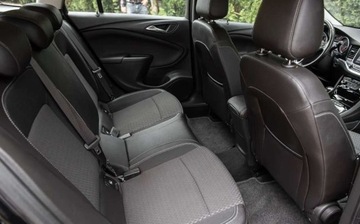 Opel Astra K Sports Tourer 1.4 Turbo 125KM 2017 Opel Astra 1.4B 140Ps Ledy Bixenon El.Klapa PolSkora Radar Hands FreeZADBA, zdjęcie 30