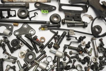 KAWASAKI VN 900 VULCAN 06- БОЛТЫ ВИНТЫ