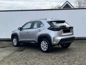 Toyota 2025 Od ręki - Comfort 1.5 Hybrid 116KM | Tempomat adaptacyjny!, zdjęcie 2