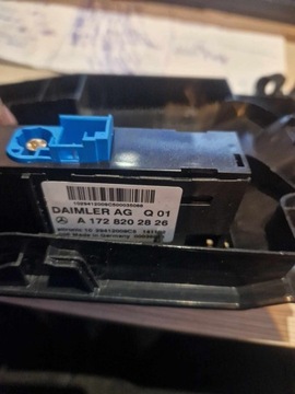 MERCEDES B W246 A W176 PORT HNÍZDO USB MODUL A1728202826