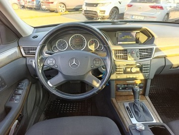 Mercedes Klasa E W211 Sedan W211 1.8 (200 Kompressor) 184KM 2009 MERCEDES KLASA E W212 Limuzyna 200 CGI 184KM, Automat, Serwis, ELEGANCE, zdjęcie 10