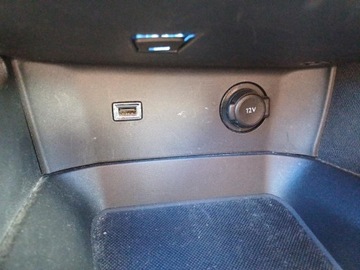 Peugeot 3008 II Crossover 1.2 PureTech 130KM 2019 Peugeot 3008 1.2 PureTech Access S&amp;S II (2016-) 1., zdjęcie 24