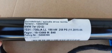 BMW 7 G11 G12 VZPĚRA/TLAKOVAČ KRYT KUFRU