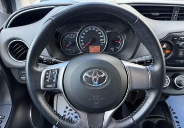 Toyota Yaris III Hatchback 5d Facelifting 1.33 Dual VVT-i 99KM 2017 Toyota Yaris salon Polska, instalacja gazowa 1.3 BenzynaLPG 99KM, zdjęcie 7