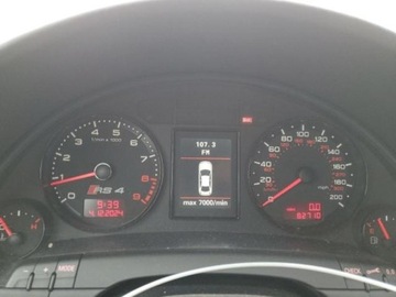 Audi A4 B8 2007 Audi RS4 Limousine 2007 Audi RS 4 4dr Sdn 4.2 Benzyna 420KM, zdjęcie 8