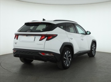 Hyundai Tucson IV SUV 1.6 T-GDI 48V 150KM 2023 Hyundai Tucson 1.6 T-GDI 48V MHEV, Salon Polska, zdjęcie 4