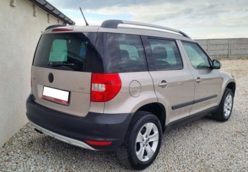 Skoda Yeti Minivan 2.0 TDI CR DPF 110KM 2011 Skoda Yeti 4x4 AWD Sliczna 2.0 TDI Bogata Wersja NISKI PRZEBIEG Oryginal S, zdjęcie 3