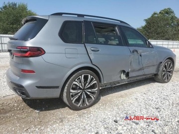 BMW X7 2023 BMW X7 2023 r.,4,4L M 60 I 4.4 Benzyna 523KM, zdjęcie 3