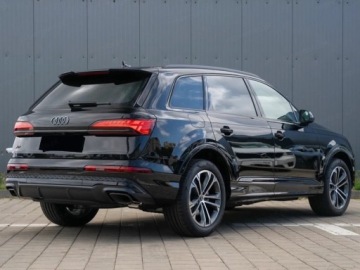 Audi Q7 II SUV Facelifting  3.0 50 TDI 286KM 2026 AUDI Q7 50 TDI quattro S Line Suv 3.0 (286KM) 2026, zdjęcie 1