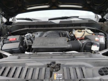 Chevrolet Silverado II 2020 Chevrolet Silverado Short Bed Custom Trail Boss 2020 4.3 Benzyna 285KM, zdjęcie 8