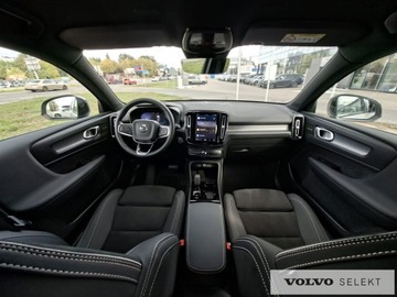 Volvo XC40 Crossover Facelifting 2.0 B4 197KM 2025 Volvo XC 40 XC40 B4 Plus Dark aut Pakiet CLIMATE H, zdjęcie 13