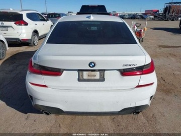 BMW Seria 3 G20-G21 2021 BMW Seria 3 330e, 2021r., 2.0L 2.0 Benzyna 180KM, zdjęcie 7