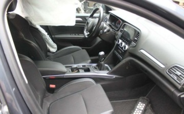 Renault Megane IV Grandtour Facelifting 1.5 Blue dCi 115KM 2021 Renault Megane 1.5 Diesel 116KM, zdjęcie 4