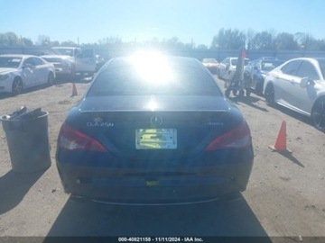 Mercedes CLA C117 2016 Mercedes-Benz CLA 2016 Mercedes-Benz CLA 4dr Sdn CLA 250 4MATIC 2.0 Benzyna, zdjęcie 14
