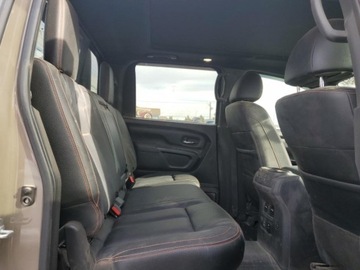 Nissan Titan 2024 Nissan Titan Pro-4X 2024 5.6l 5.6 Benzyna 400KM, zdjęcie 10
