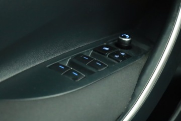 Toyota Corolla XII Sedan 1.5 VVT-i 125KM 2022 Toyota Corolla 1.5 VVT-i, Salon Polska, zdjęcie 13