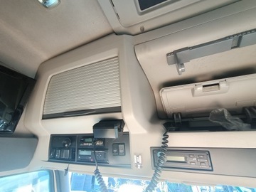 KONSOLA PÓŁKA GÓRNA SCHOWEK VOLVO FH13
