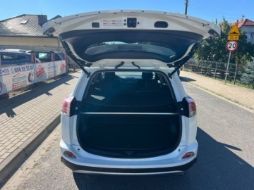 Toyota RAV4 IV MPV Facelifting 2.5 Hybrid 197KM 2017 Toyota RAV4 Toyota RAV 4 IV XENONYLEDYKamera cofania Bezwypadkowa 2.5, zdjęcie 28