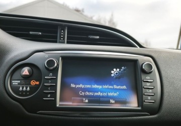 Toyota Yaris III Hatchback 5d Facelifting 2017 1.5 Dual VVT-iE 111KM 2018 Toyota Yaris Selection, Tempomat, Kamera cofania, 2 strefowa klimatyzacja,, zdjęcie 29