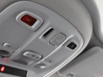 Peugeot 308 II Hatchback Facelifting 1.2 PureTech 130KM 2019 Peugeot 308 Allure automat panorama navi PDC, zdjęcie 36