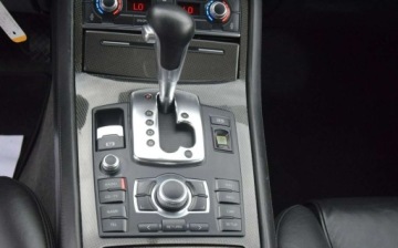 Audi A8 D3 S8 Sedan 5.2 V10 FSI 450KM 2006 Audi S8 5.2 V10 450KM quattro Stan Bardzo dobry Navi Kamer Sprowadzon Opla, zdjęcie 30