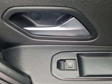 Dacia Duster II SUV 1.5 Blue dCi 115KM 2021 Dacia Duster Dacia Duster 1.5 Blue dCi Comfort 4WD EU6d 1.5 Diesel 115KM, zdjęcie 22